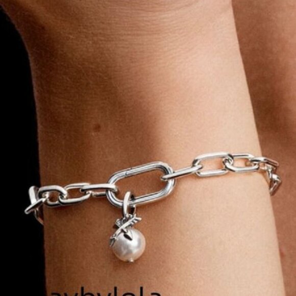 Pandora Pearl & Arrows Mini Dangle Charm - Picture 2 of 5